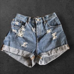 Urban Outfitters Mom High-Rise Distressed Denim Shorts Size 26